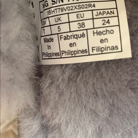 UGG fuzzette genuine shearling slippers - Picture 8 of 15